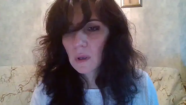 Snapshot of Miss_Heliena chatting on June 2, 2026, 6:26 am Miss Heliena online show from June 2, 2026, 6:26 am