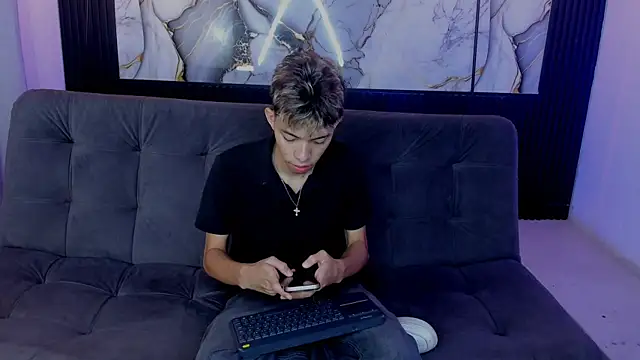 Snapshot of nico_naughtyboy chatting on June 1, 2026, 12:56 am nico naughtyboy online show from June 1, 2026, 12:56 am