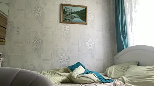Snapshot of HeIen_cute chatting on July 18, 2026, 7:34 am HeIen cute online show from July 18, 2026, 7:34 am