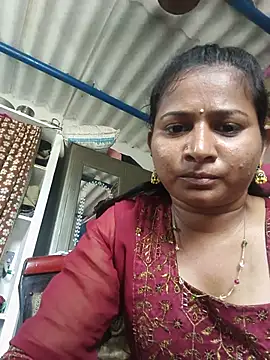 Snapshot of Ramya_telugu28 chatting on June 18, 2026, 10:09 am Ramya telugu28 online show from June 18, 2026, 10:09 am