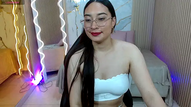 Nanni tay online show from June 10, 2026, 9:46 pm