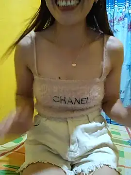 Snapshot of MsCaramel_Love chatting on June 1, 2026, 10:50 am MsCaramel Love online show from June 1, 2026, 10:50 am