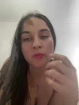 Snapshot of Javimaureen chatting on June 30, 2026, 12:55 am Javimaureen online show from June 30, 2026, 12:55 am
