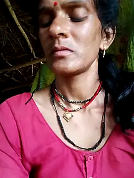 Snapshot of Cut_umang74 chatting on July 20, 2026, 10:39 am Cut umang74 online show from July 20, 2026, 10:39 am