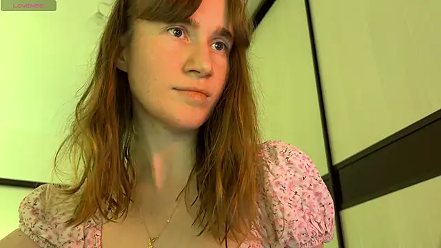 agniia257 online show from June 2, 2026, 9:39 pm