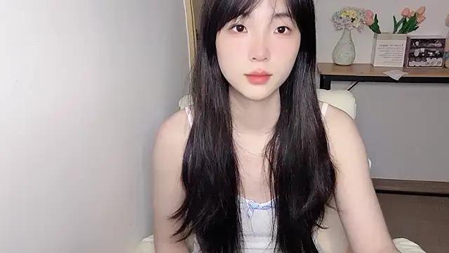 Louise-3 online show from July 16, 2026, 1:39 pm
