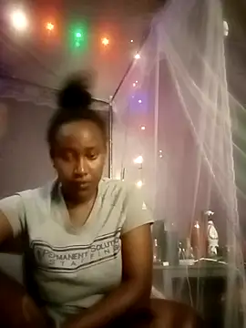 Snapshot of PrettyKemi chatting on June 24, 2026, 6:23 am PrettyKemi online show from June 24, 2026, 6:23 am