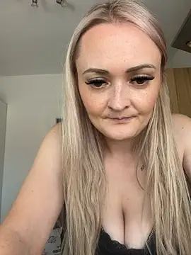Alex-Blond online show from July 20, 2026, 10:39 am