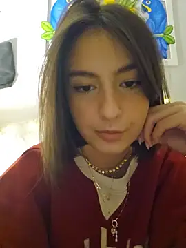 Snapshot of Juh_castro chatting on May 31, 2026, 7:04 pm Juh castro online show from May 31, 2026, 7:04 pm