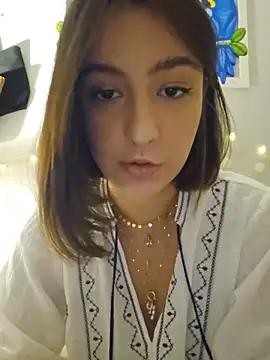 Snapshot of Juh_castro chatting on June 2, 2026, 2:41 pm Juh castro online show from June 2, 2026, 2:41 pm