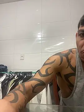 Tatuadomoreno23cm online show from June 9, 2026, 12:44 am
