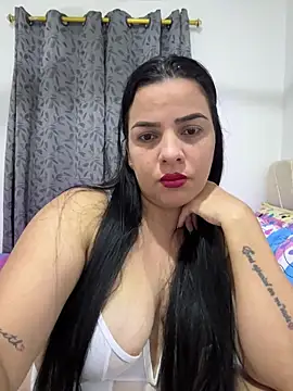 Escarlata2077 online show from June 16, 2026, 2:25 am
