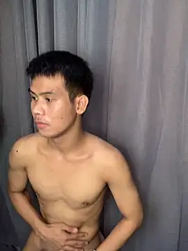 Snapshot of Asianboy_2000 chatting on July 3, 2026, 4:41 am Asianboy 2000 online show from July 3, 2026, 4:41 am