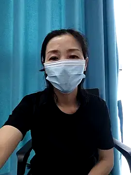fengshun00000 online show from June 3, 2026, 5:32 am
