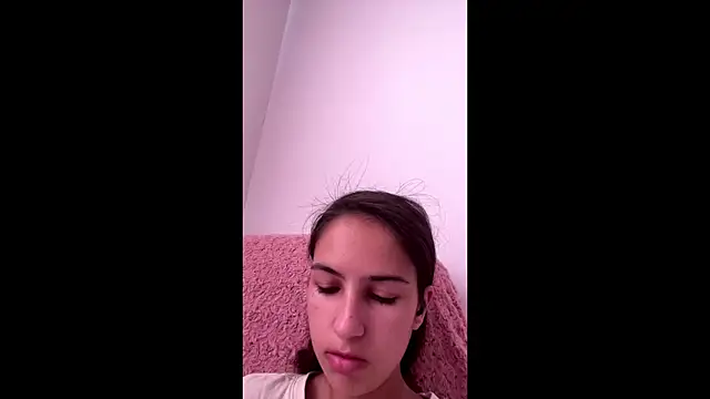 SindyKay online show from June 24, 2026, 5:06 am