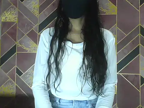 Hot-Roshni online show from June 30, 2026, 10:22 pm