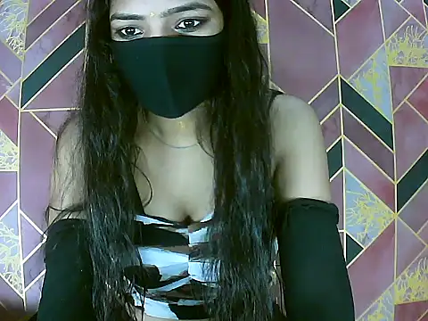 Hot-Roshni online show from July 2, 2026, 11:33 pm