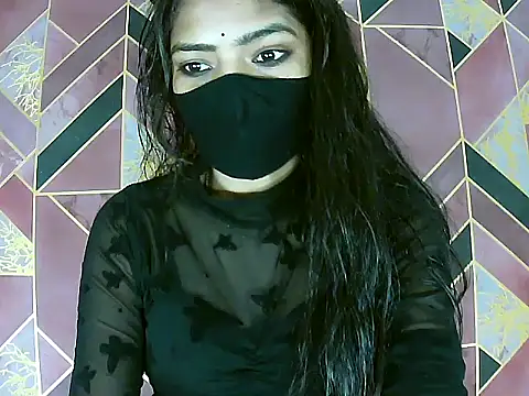 Hot-Roshni online show from July 5, 2026, 11:12 pm