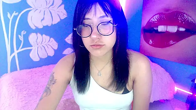 Snapshot of eli_doll chatting on June 18, 2026, 11:14 am eli doll online show from June 18, 2026, 11:14 am