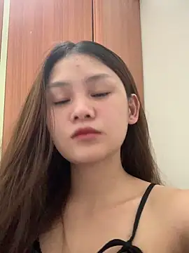 Snapshot of Weevi10 chatting on June 20, 2026, 9:45 am Weevi10 online show from June 20, 2026, 9:45 am