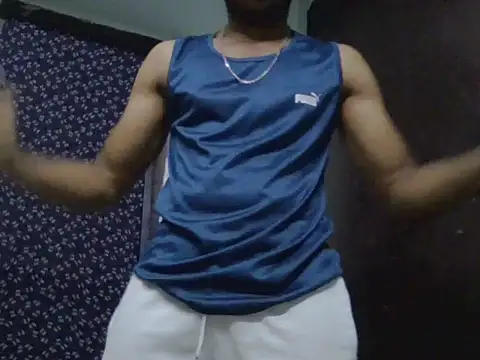 Snapshot of Hottie_Guy_hyd3 chatting on June 24, 2026, 4:28 pm Hottie Guy hyd3 online show from June 24, 2026, 4:28 pm