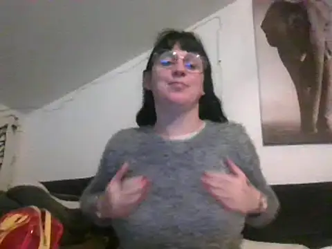 Snapshot of sexujuly88 chatting on December 8, 2024, 10:03 pm sexujuly88 online show from December 8, 2024, 10:03 pm