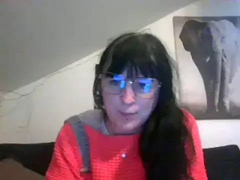 Snapshot of sexujuly88 chatting on January 13, 2025, 7:11 am sexujuly88 online show from January 13, 2025, 7:11 am