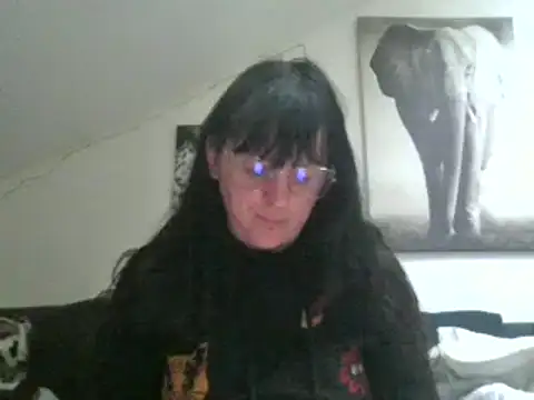 Snapshot of sexujuly88 chatting on March 10, 2025, 7:10 am sexujuly88 online show from March 10, 2025, 7:10 am