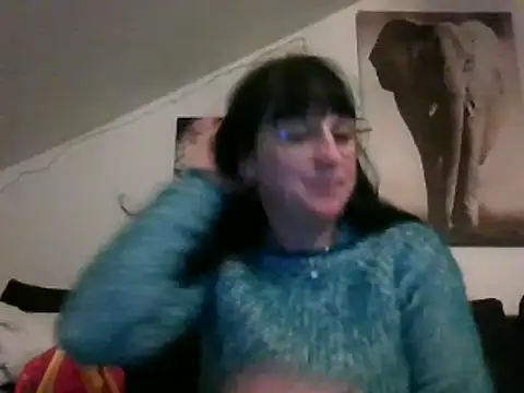 Snapshot of sexujuly88 chatting on March 17, 2025, 10:17 pm sexujuly88 online show from March 17, 2025, 10:17 pm