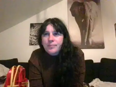 Snapshot of sexujuly88 chatting on September 18, 2025, 9:17 pm sexujuly88 online show from September 18, 2025, 9:17 pm