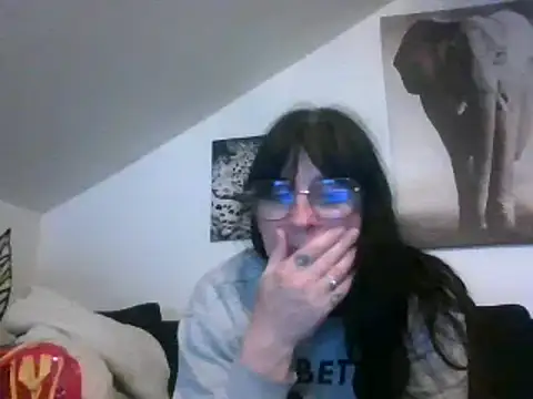 Snapshot of sexujuly88 chatting on October 10, 2025, 9:25 pm sexujuly88 online show from October 10, 2025, 9:25 pm