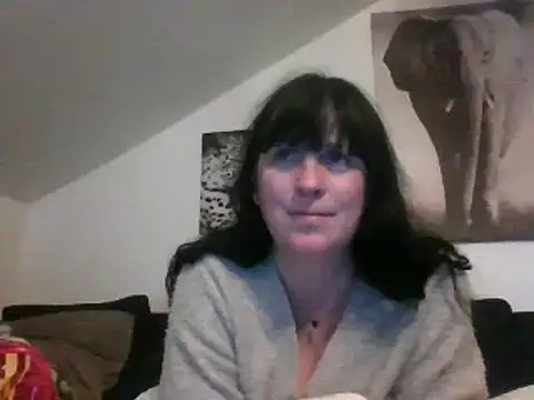 Snapshot of sexujuly88 chatting on October 16, 2025, 9:27 pm sexujuly88 online show from October 16, 2025, 9:27 pm