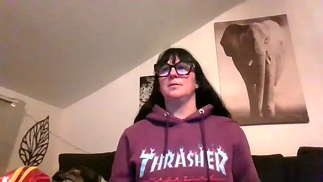 sexujuly88 online show from February 9, 2026, 9:52 pm