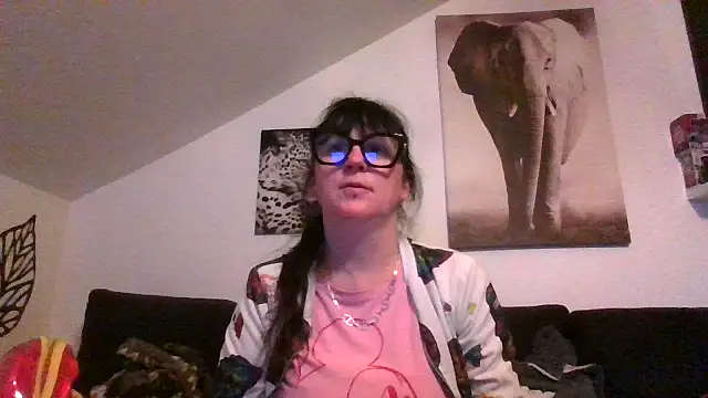 Snapshot of sexujuly88 chatting on May 22, 2026, 9:53 pm sexujuly88 online show from May 22, 2026, 9:53 pm