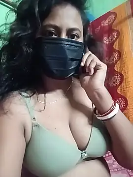 Snapshot of Sayanichatterjee024 chatting on June 10, 2026, 5:39 am Sayanichatterjee024 online show from June 10, 2026, 5:39 am