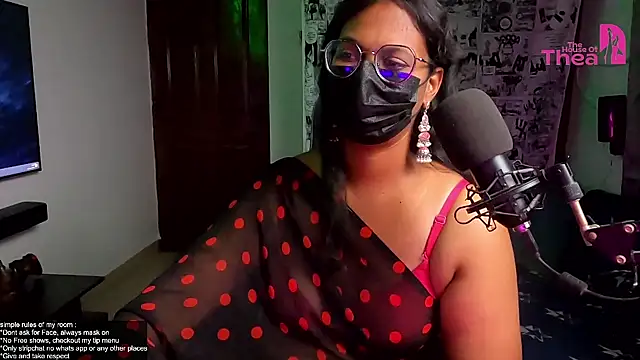 Snapshot of thea_rachel chatting on July 7, 2026, 4:26 am thea rachel online show from July 7, 2026, 4:26 am