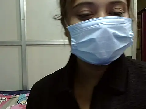 Snapshot of Sexy-Bulti chatting on May 17, 2026, 6:22 am Sexy-Bulti online show from May 17, 2026, 6:22 am