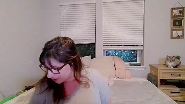 maddiliz online show from February 10, 2026, 7:56 am