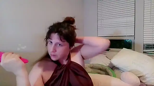 maddiliz online show from February 22, 2026, 4:57 am