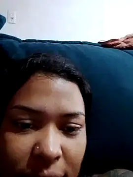 Snapshot of Silmara21 chatting on July 15, 2026, 11:48 am Silmara21 online show from July 15, 2026, 11:48 am