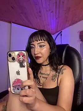 Zaira pink online show from June 2, 2026, 4:03 am