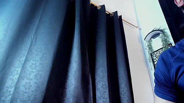 Snapshot of Justin_WhiteJS chatting on June 21, 2026, 3:31 am Justin WhiteJS online show from June 21, 2026, 3:31 am