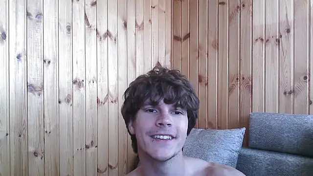 Snapshot of Eric_Crush chatting on July 21, 2026, 4:04 am Eric Crush online show from July 21, 2026, 4:04 am