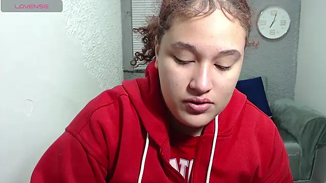 Snapshot of leilasosexy chatting on July 15, 2026, 12:43 pm leilasosexy online show from July 15, 2026, 12:43 pm