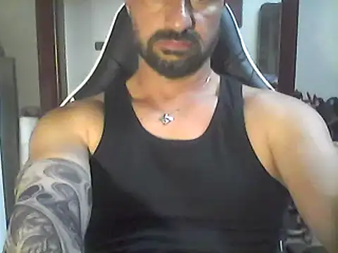 Snapshot of francesc80 chatting on June 6, 2026, 10:53 am francesc80 online show from June 6, 2026, 10:53 am
