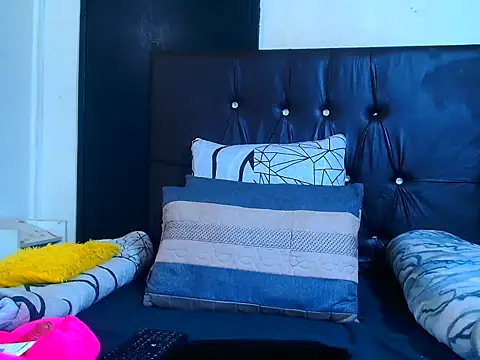 Snapshot of sexybitchh22 chatting on June 30, 2026, 9:05 pm sexybitchh22 online show from June 30, 2026, 9:05 pm
