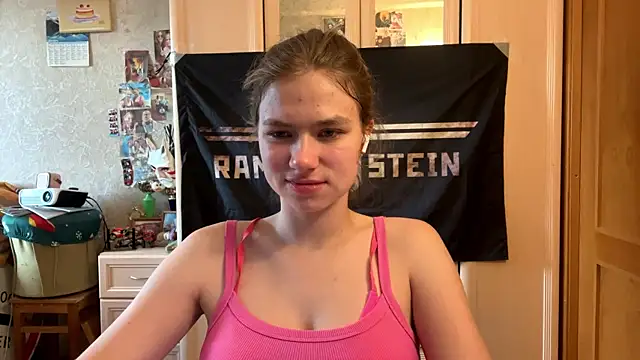 Codi Rostersy online show from June 29, 2026, 3:13 am