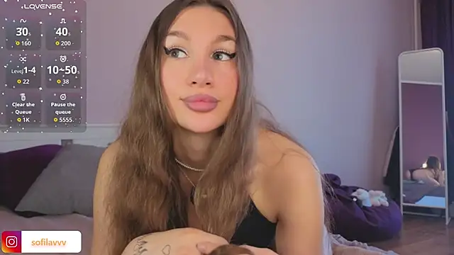 sofi   love online show from June 19, 2026, 5:23 am
