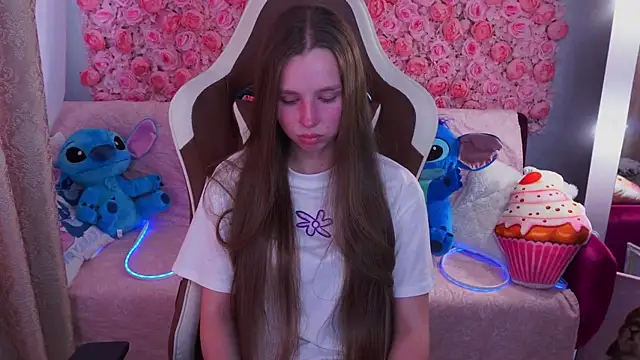 Sasha Foxyyy online show from June 3, 2026, 1:46 pm