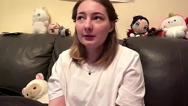 Snapshot of Pollychery chatting on June 3, 2026, 4:01 pm Pollychery online show from June 3, 2026, 4:01 pm